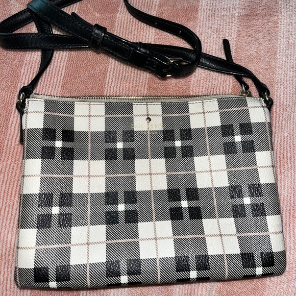 Kate Spade Crossbody - Picture 1 of 4